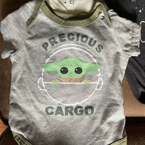 Baby Yoda 0/3 month lot of 4 infant
clothes gently worn - Picture 5 of 6